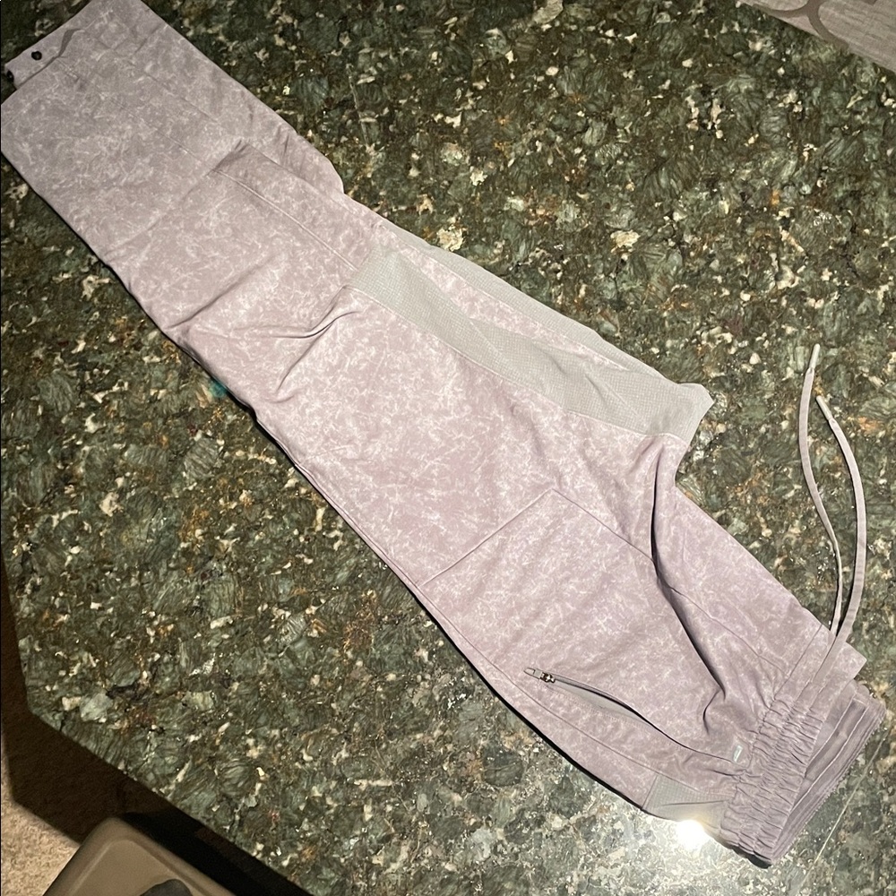 lululemon license to train marble Joggers